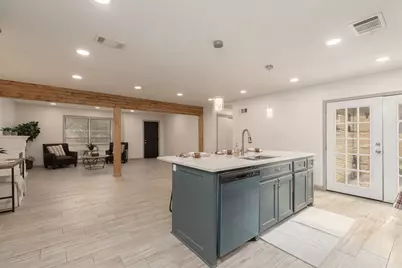 3207 Eastland Avenue, Greenville, TX 75402 - Photo 10