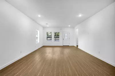 4410 Hamilton Avenue, Dallas, TX 75210 - Photo 4