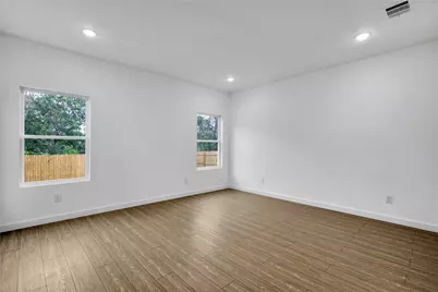 4410 Hamilton Avenue, Dallas, TX 75210 - Photo 14