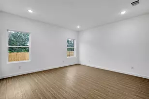 4410 Hamilton Ave, Dallas, TX 75210 - Photo 14