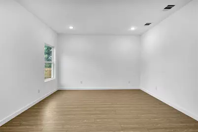4410 Hamilton Avenue, Dallas, TX 75210 - Photo 24