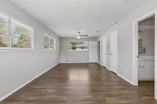 2413 Woodoak Ct, Irving, TX 75060 - Photo 18