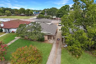 2413 Woodoak Ct, Irving, TX 75060 - Photo 28
