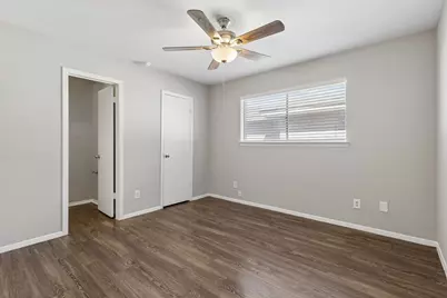 2413 Woodoak Court, Irving, TX 75060 - Photo 14