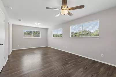 2413 Woodoak Court, Irving, TX 75060 - Photo 16