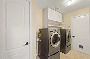 3817 Peppertree Dr, Carrollton, TX 75007 - Photo 14