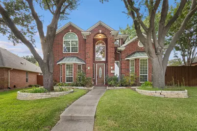 3817 Peppertree Drive, Carrollton, TX 75007 - Photo 2