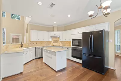 3817 Peppertree Drive, Carrollton, TX 75007 - Photo 10