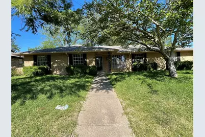 1112 Joanna Circle, DeSoto, TX 75115 - Photo 1