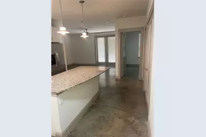 908 N Bishop Avenue #2-104, Dallas, TX 75208 - Photo 2