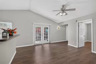 6049 McAfee Dr, The Colony, TX 75056 - Photo 6