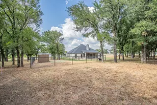 113 Oaks Spgs Ln, Weatherford, TX 76087 - Photo 40