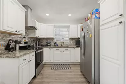 1522 Carroll Drive, Garland, TX 75041 - Photo 12