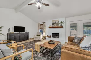 213 Travis Ln, Hewitt, TX 76643 - Photo 8