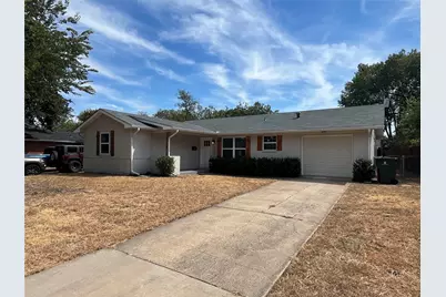 3218 Maple Drive, Garland, TX 75042 - Photo 2