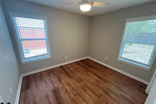 3218 Maple Dr, Garland, TX 75042 - Photo 16