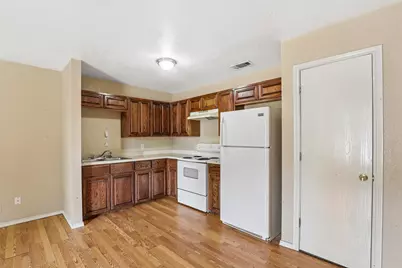 3100 Hale Avenue, Fort Worth, TX 76106 - Photo 4
