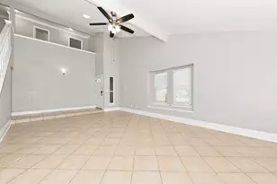 1901 Creek Wood Ct, Irving, TX 75060 - Photo 4