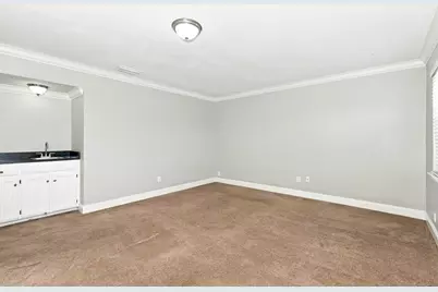 1901 Creek Wood Court, Irving, TX 75060 - Photo 8