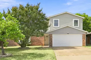 1901 Creek Wood Ct, Irving, TX 75060 - Photo 1