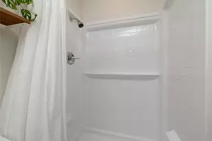 713 Shelmar Dr, Euless, TX 76039 - Photo 22