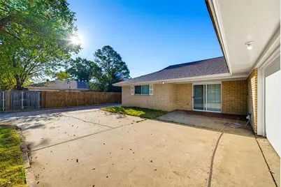 5005 Fall River Drive, Fort Worth, TX 76103 - Photo 36