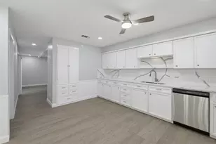 5005 Fall River Dr, Fort Worth, TX 76103 - Photo 14