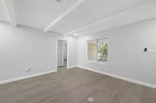 5005 Fall River Dr, Fort Worth, TX 76103 - Photo 10
