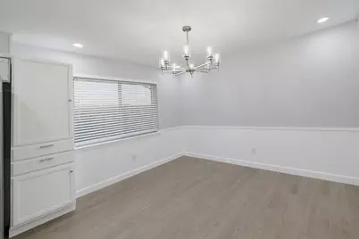 5005 Fall River Drive, Fort Worth, TX 76103 - Photo 18
