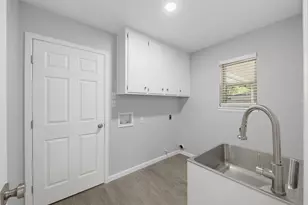 5005 Fall River Dr, Fort Worth, TX 76103 - Photo 32