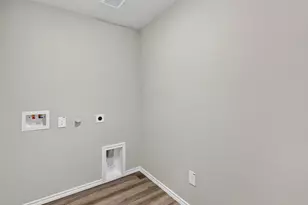 901 Boll Weevil Dr, Cleburne, TX 76031 - Photo 24