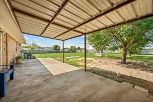 1255 Co Rd 260, Gainesville, TX 76240 - Photo 20