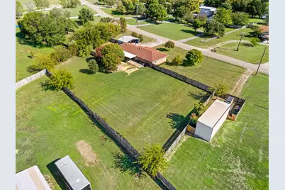 1255 County Road 260, Gainesville, TX 76240 - Photo 26