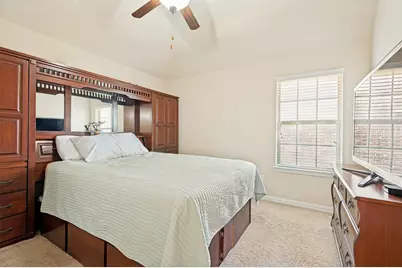 911 Mountain Laurel Drive, Euless, TX 76039 - Photo 18