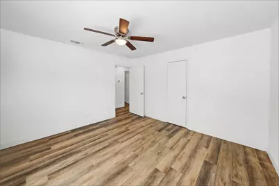 2304 Ryan Avenue, Fort Worth, TX 76110 - Photo 14