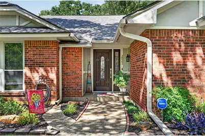 2021 Iron Horse Court, Arlington, TX 76017 - Photo 2
