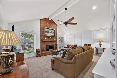 2021 Iron Horse Court, Arlington, TX 76017 - Photo 4