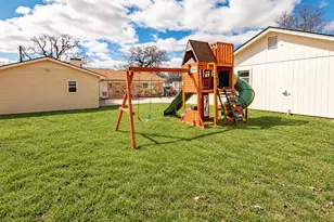106 Joyce Dr, Argyle, TX 76226 - Photo 32