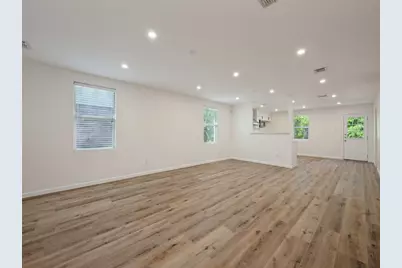 605 Rocky Springs Drive, McKinney, TX 75071 - Photo 6