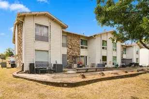 100 Harbor Dr, Runaway Bay, TX 76426 - Photo 26