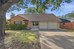 600 W Pelton St, Sherman, TX 75092 - Photo 1