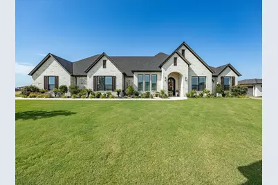 317 Kenyon Court, Granbury, TX 76049 - Photo 2