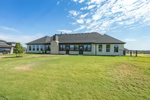 317 Kenyon Ct, Granbury, TX 76049 - Photo 34