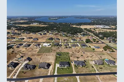 317 Kenyon Court, Granbury, TX 76049 - Photo 40