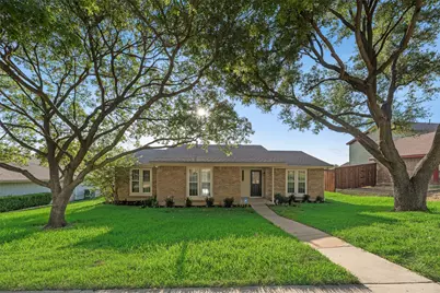 3711 Grasmere Drive, Carrollton, TX 75007 - Photo 2