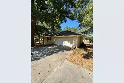 8260 Tudor Lane, Argyle, TX 76226 - Photo 2