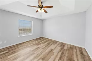 7806 Laver Ct, Fort Worth, TX 76112 - Photo 10