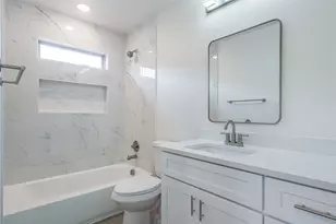 210 E Park St, Little Elm, TX 75068 - Photo 28