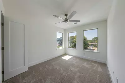 210 E Park Street, Little Elm, TX 75068 - Photo 26