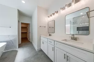 210 E Park St, Little Elm, TX 75068 - Photo 16